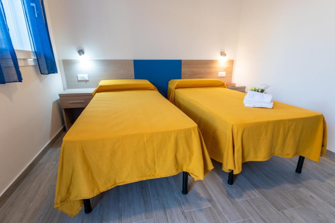 Bed & Blu Hotel La Caletta Ngoại thất bức ảnh