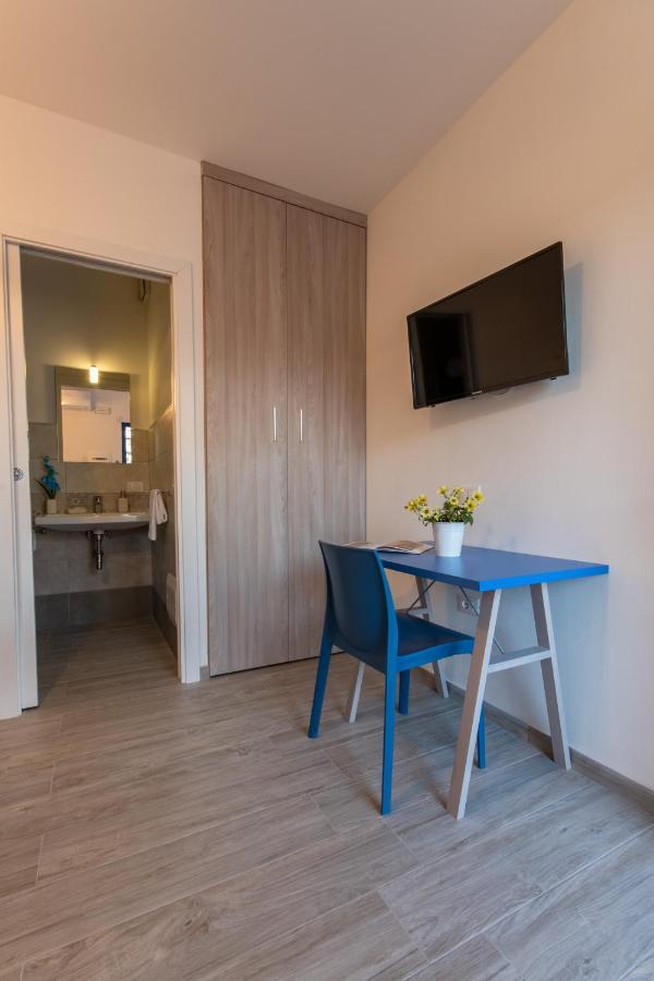 Bed & Blu Hotel La Caletta Ngoại thất bức ảnh