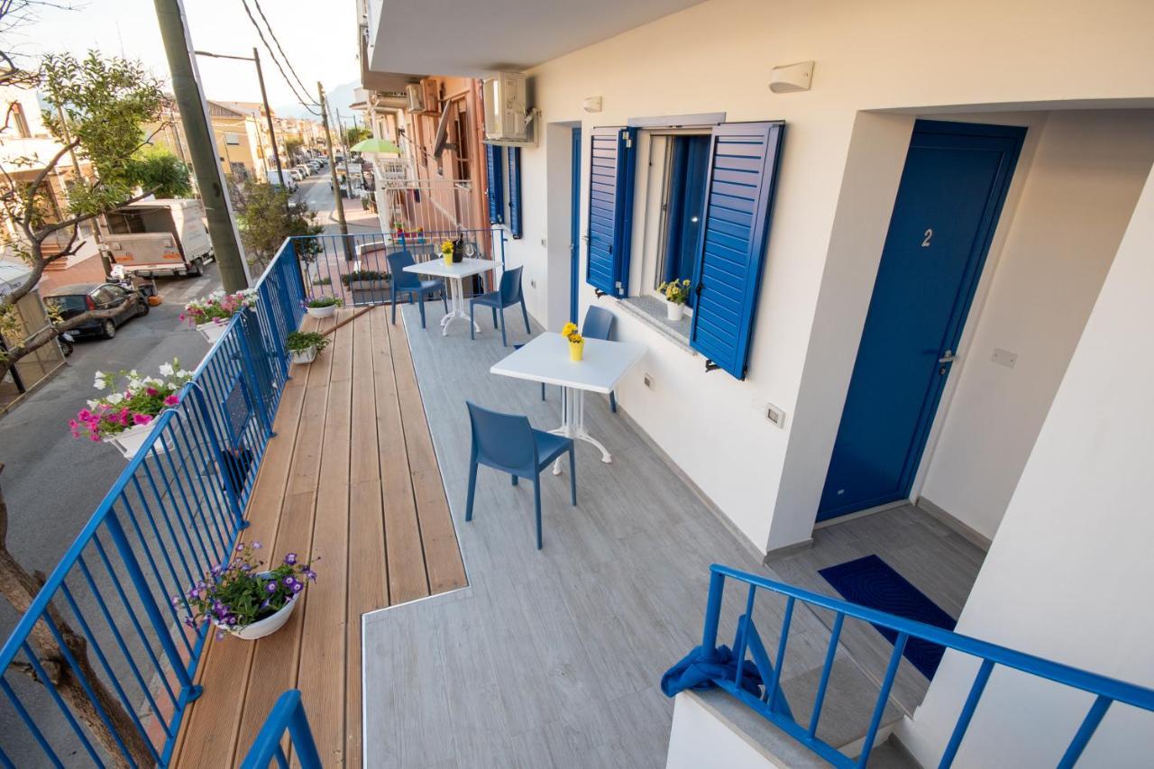 Bed & Blu Hotel La Caletta Ngoại thất bức ảnh