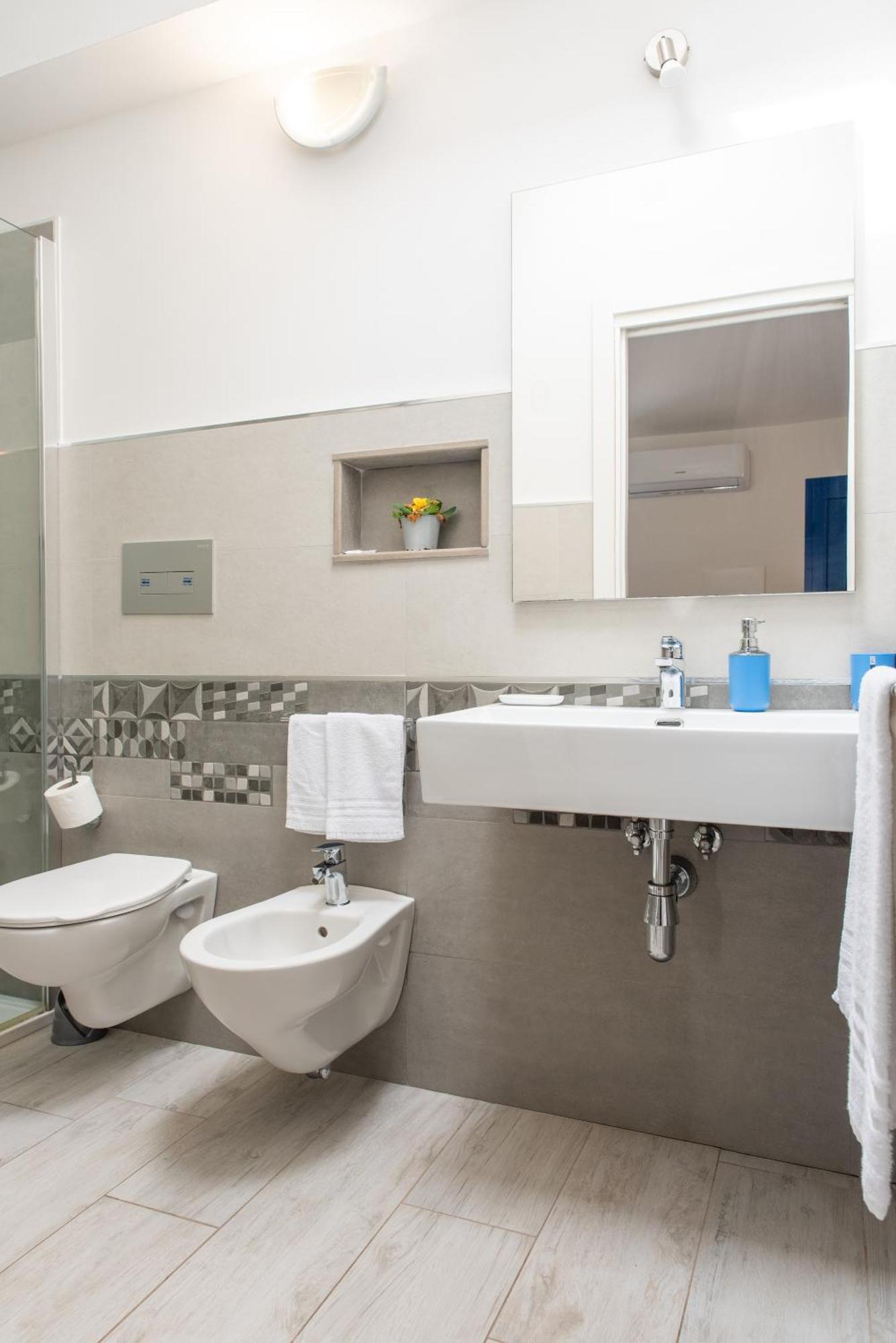 Bed & Blu Hotel La Caletta Ngoại thất bức ảnh
